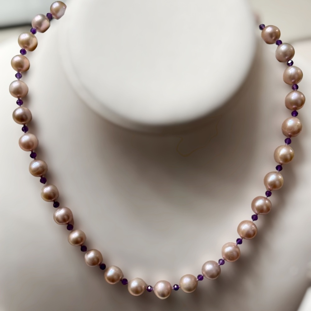 Amethyst and Light Purple Cultured Pearls-HAND KNOTTED-14K GF Clasp-17 1/2 Inch